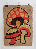 60'S / 70'S WALL HANGING HOOKED RUG 20" X 28"