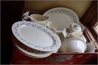 Harker Royal Gadroon Bermuda Dishset (Chips & Crac