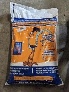 40 lb. Bag of Roadrunner Ice Melt