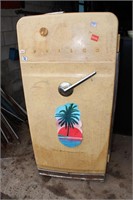 VINTAGE PHILCO REFRIGERATOR