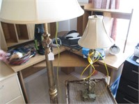 FLOOR LAMP/ TABLE LAMP / END TABLE