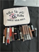 Lipstick/Gloss and Bag