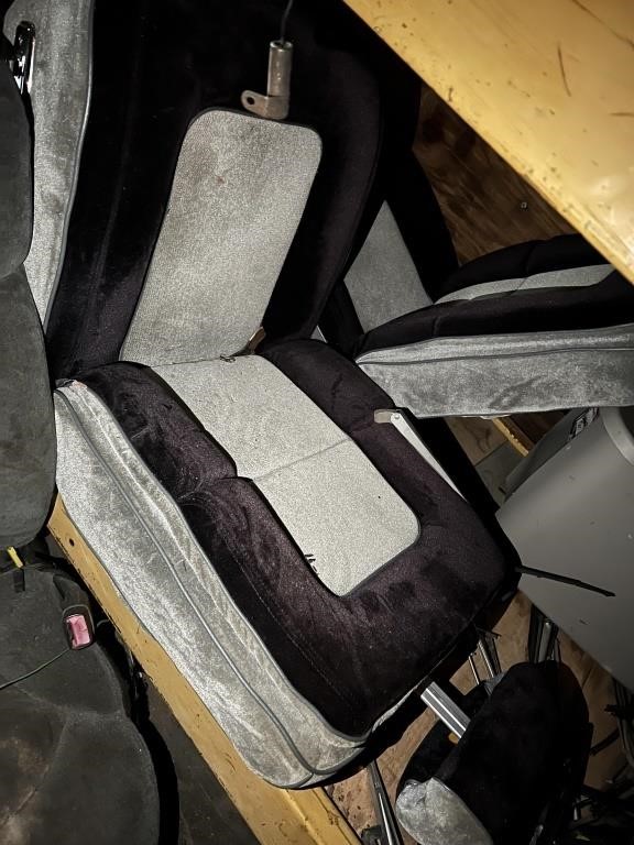 Custom gray and black power bucket seats and