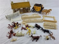 Wells Fargo Western toy set with horses and fences