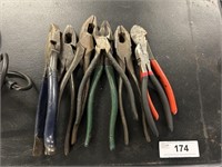 Lot Of Snips