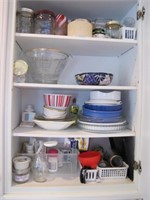 KITCHEN CABINET FULL OF BOWLS & MISC