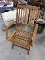 Single teak chair