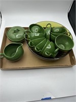 Green mugs & bowl