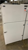 1 Maytag 30-Inch Wide Top Freezer Refrigerator