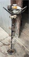 Jiffy Gas Powered Ice Auger. Loose and turns