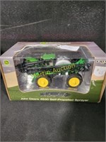 John Deere 4930 Self Propelled Sprayer ERTL,