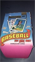 Topps baseball assorted cards