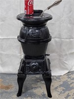 Caboose cast iron potbelly stove 209 Magic