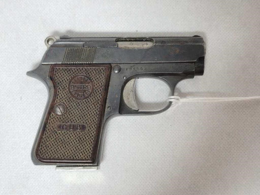 ASTRA CUB 22 SHORT SEMI AUTO PISTOL