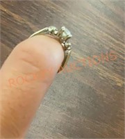 Vintage size 7 14K stamped ring