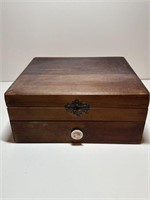 Vintage cedar trinket box