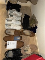 Misc Men’s shoes. Sz. 10.5 to 11.5, Hats, Gloves