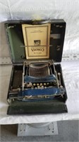 CORONA "SPECIAL" TYPEWRITER