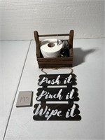 Novelty Item Set w Toilet Paper Holder Mist Sign