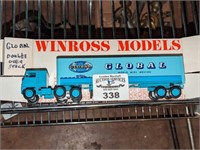 Winross Diecast Global transport truck model