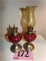 DPAIR OF SMALL OIL LAMPS ONE WITH NO CHIMNEY