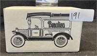 1913 MODEL T DELIVERY DIE CAST COIN BANK