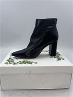 Chelsea & Violet Black Heel Boot