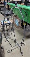 FOLDING WROUGHT IRON YARD ART STAND