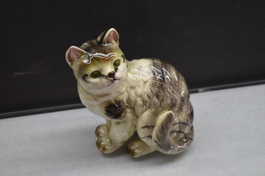 Large Tiger Kitty with green eyes Statue