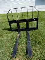 New Quick Attach 42" Skid Steer Equipment Forks