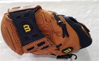 Wilson 425 Kids Baseball Glove-Left Handed