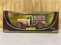 Die Cast Pepsi Cola Truck