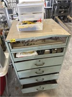 5 DRAWER PARTS BIN WITH ASSORTED PARTS