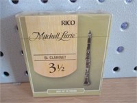 10 Mitchell Lurie Clarinet Reeds 3 1/2
