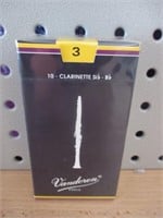 10 CR103 Vandoren Clarinet Reeds