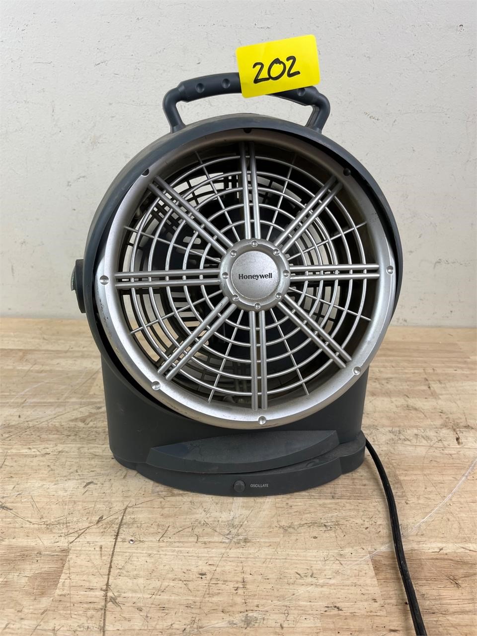 Honeywell Table Fan