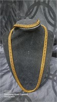 Nice men's gold tone chain link necklace and