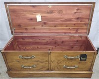 Lane Cedar Chest