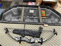 Bear Cub Compound Bow w/ Case & Arrows