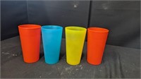 stack of 4 multiu colored plastic cups