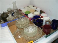 4 FLATS WITH MUGS, PRESSED GLASS