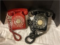 2 vintage rotary desk phones