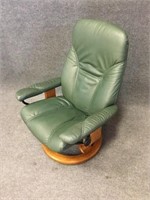 Adjustable Leather Lounge Chair