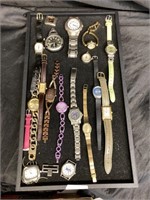 MIXED WATCHES LOT / PREOWNED / W/ PCS