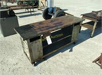 storage work bench on wheels