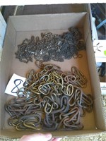 Chains Lot
