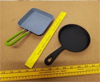 Mini Cast Iron Skillet & Egg Skillet