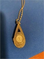 Vintage Pendant Watch Necklace-- Gold Tone