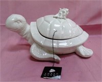 SMALL CERAMIC TURTLE DISH