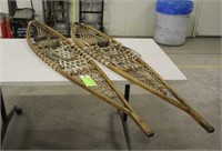 (2) Snow Shoes, Approx 5ft